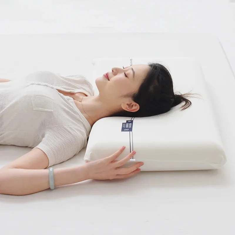 Oreiller plat pour dormir sur le ventre : un oreiller plat et bas