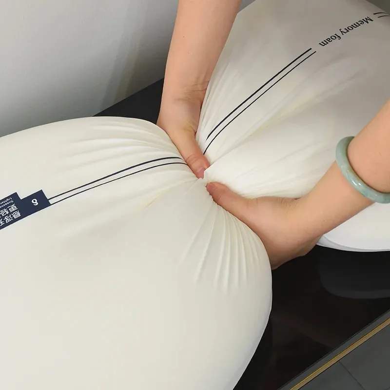 Oreiller plat pour dormir sur le ventre : mousse à mémoire de forme